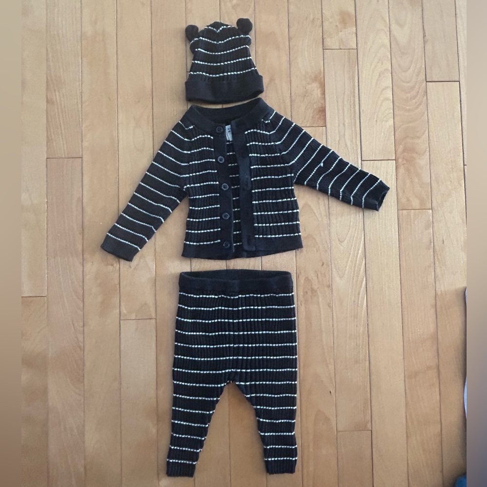 Baby Gap 3 piece outfit set